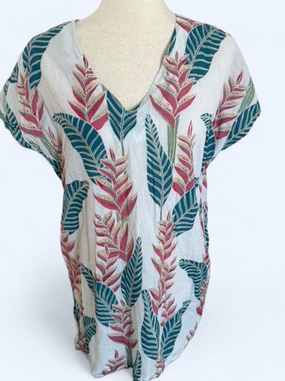 Reyn Spooner Ginger Burst Hawaiian Floral 100% Cotton Top Small Tropical Resort